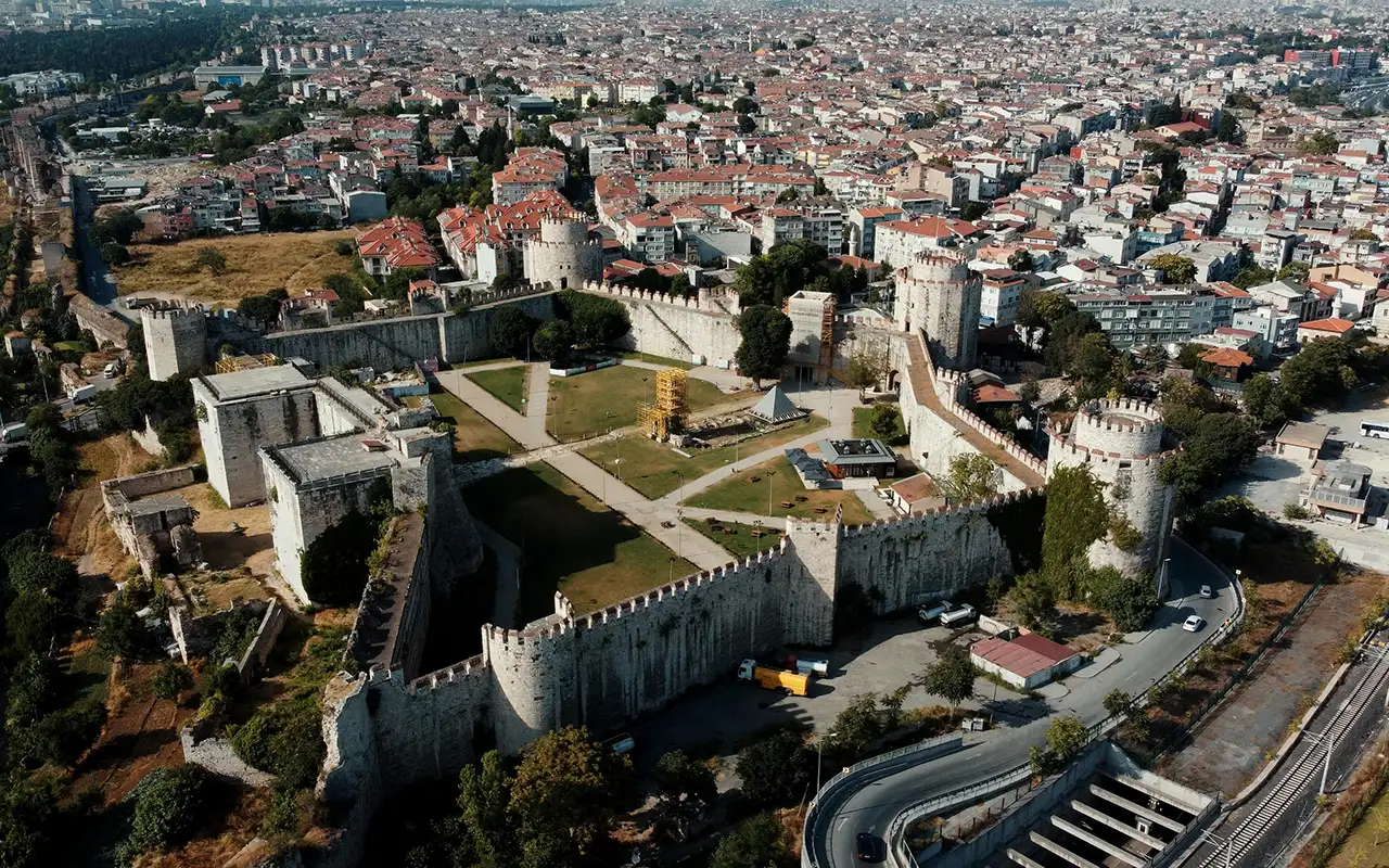 Full Day Hidden Istanbul Tour - Image 7