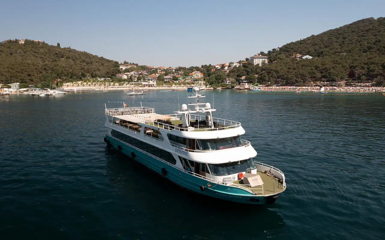 Princes Islands Day Tour: Kınalıada & Büyükada - Image 6