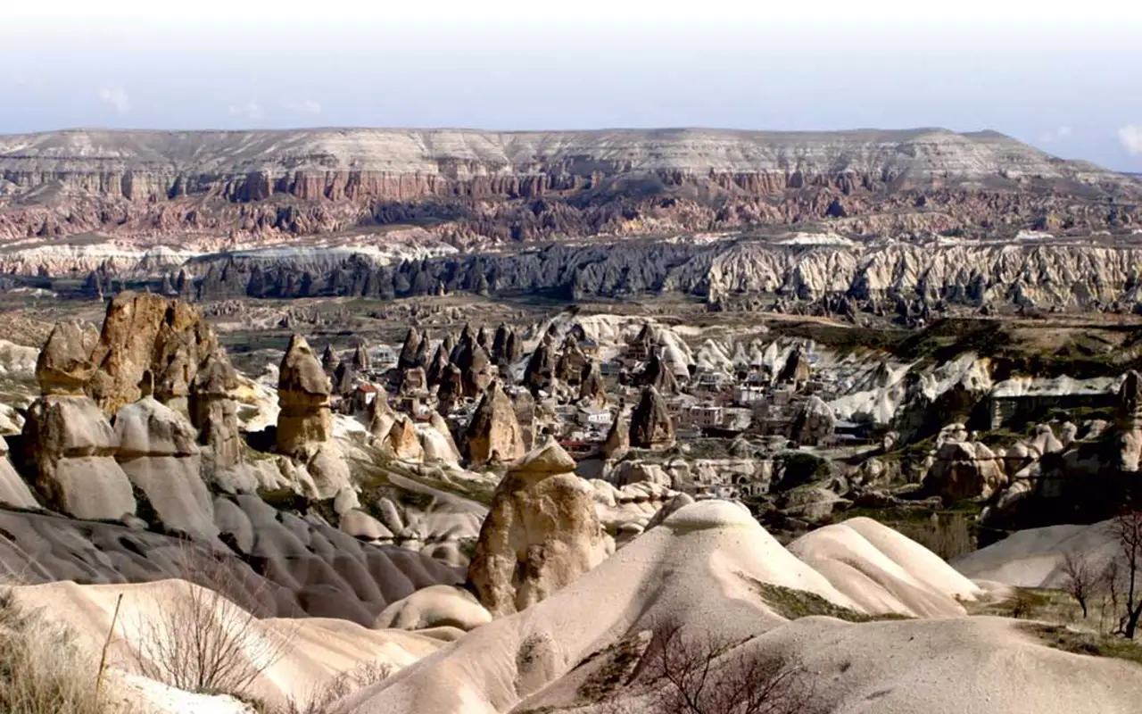 Green Tour with Lunch, Tickets & Hotel Transfers - Image 6